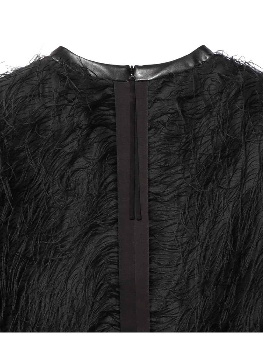 一枚で華やかにしてくれます゜KAON エストネーション　ロングワンピース　黒　ブラック　フェザー　革　ドレス
