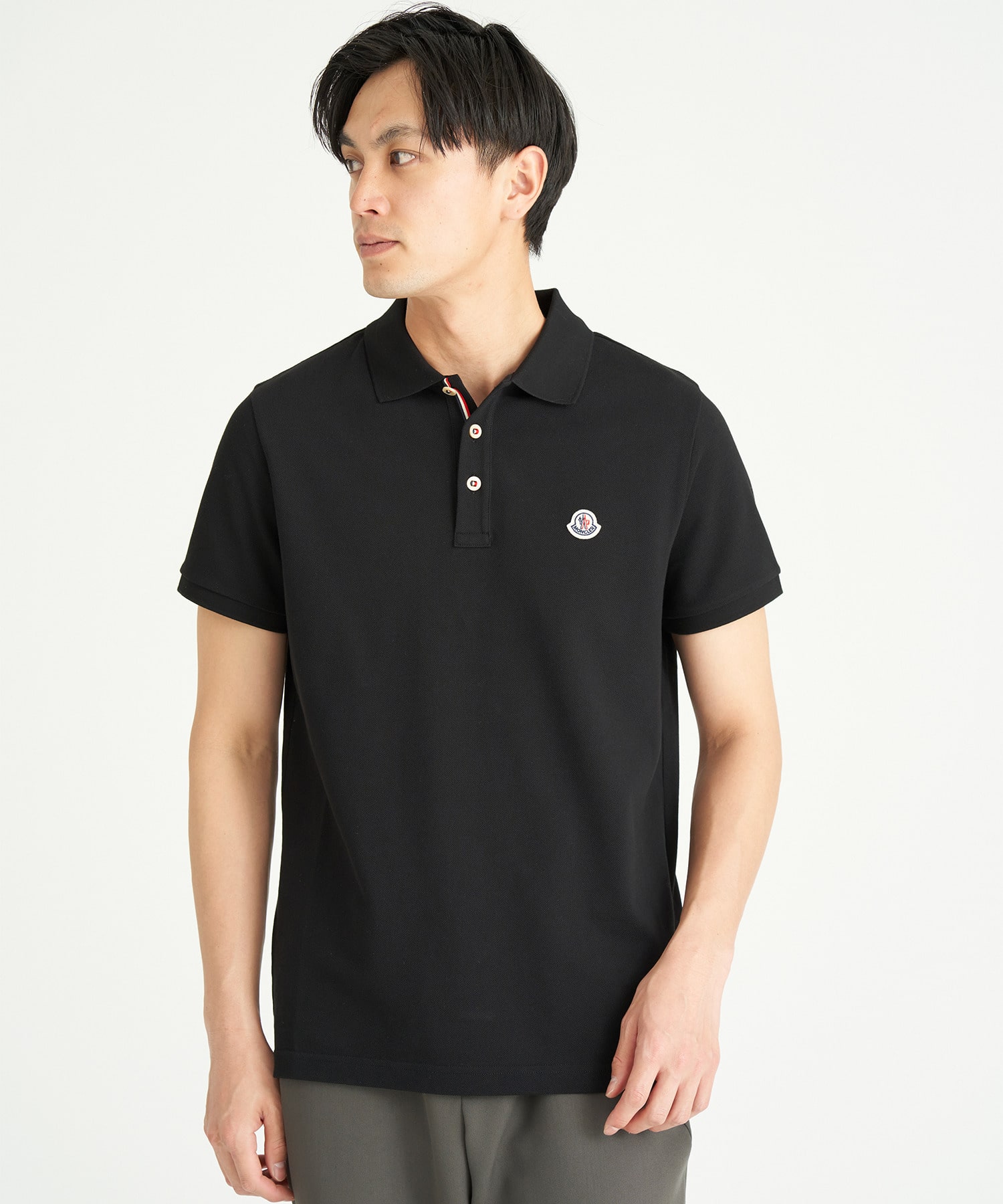 【ほぼ未使用】レア　モンクレール　スパンコールロゴ　ポロシャツ　黒　S身幅48cm